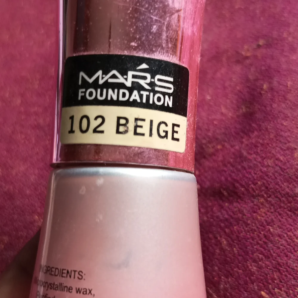 BB Foundation Amazing - Picture 2 of 4